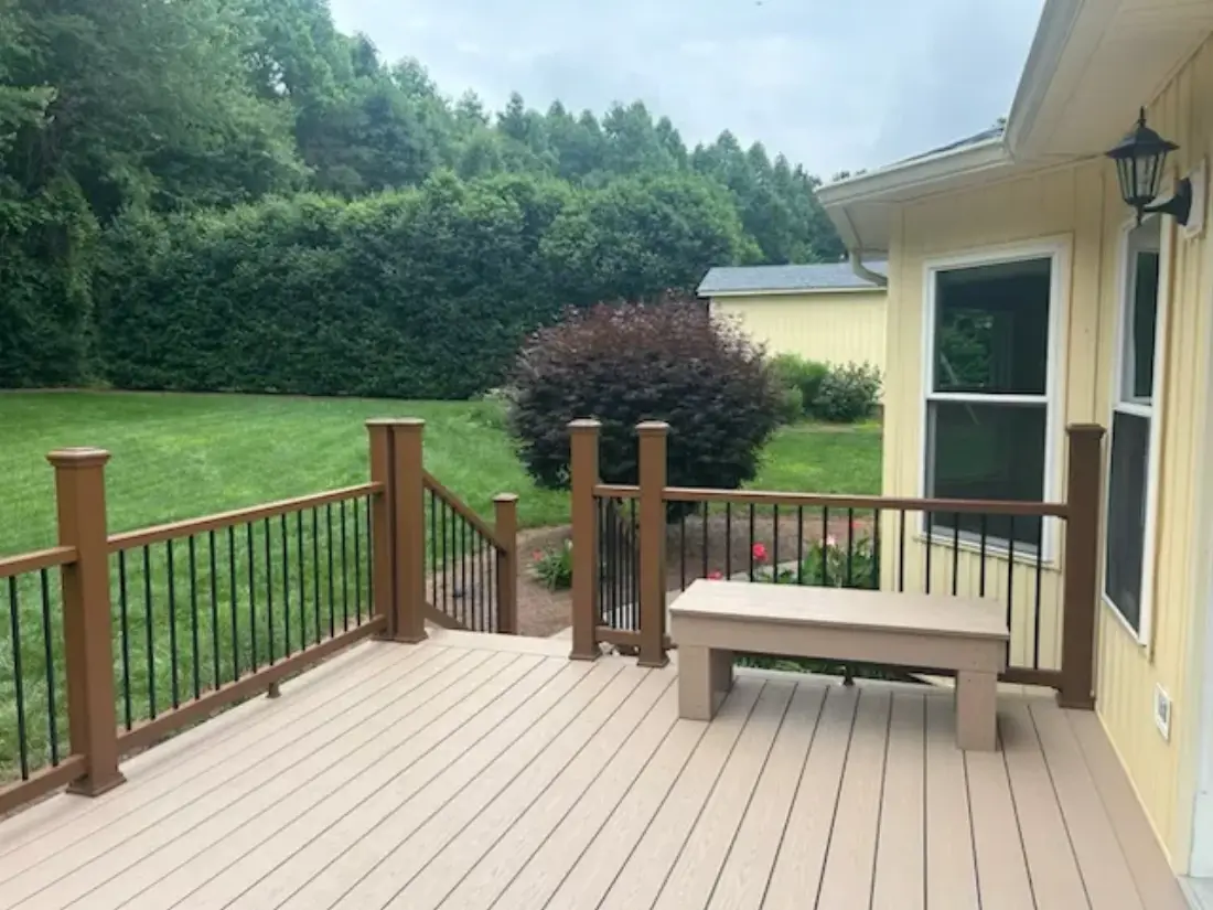Custom deck construction Hickory NC by Deck Unique